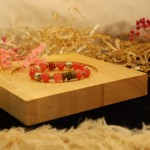 Vòng trầm phối đá Darling 90