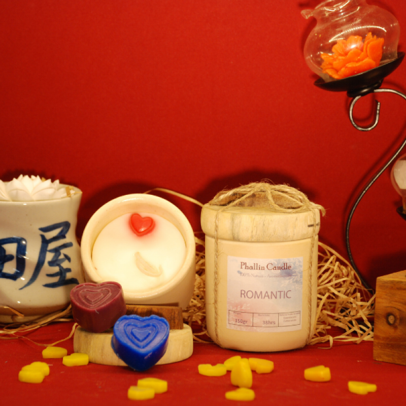 Nến Thơm ROMANTIC 250ml